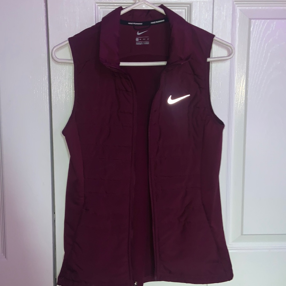 Nike Women’s Running Vest Burgundy- Size XS